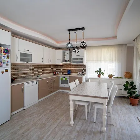 Apartamento Splendid Flat Close To The Beach With Balcony And Shared Backyard In Fethiye Fethiye